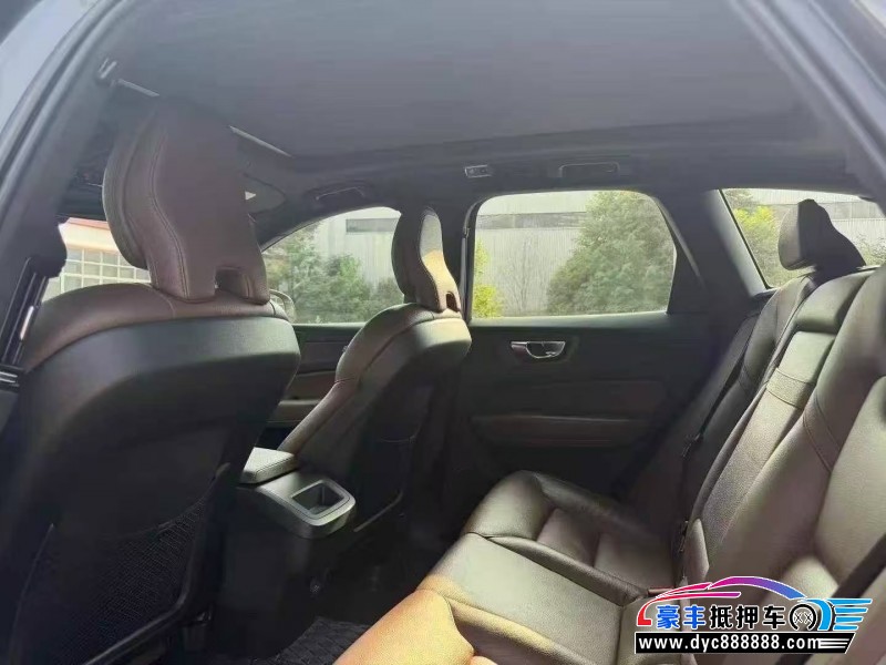 20年沃尔沃XC60SUV抵押车出售
