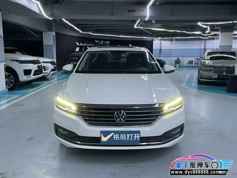 抵押车出售22年大众朗逸轿车
