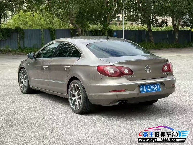13年大众CC轿车抵押车出售