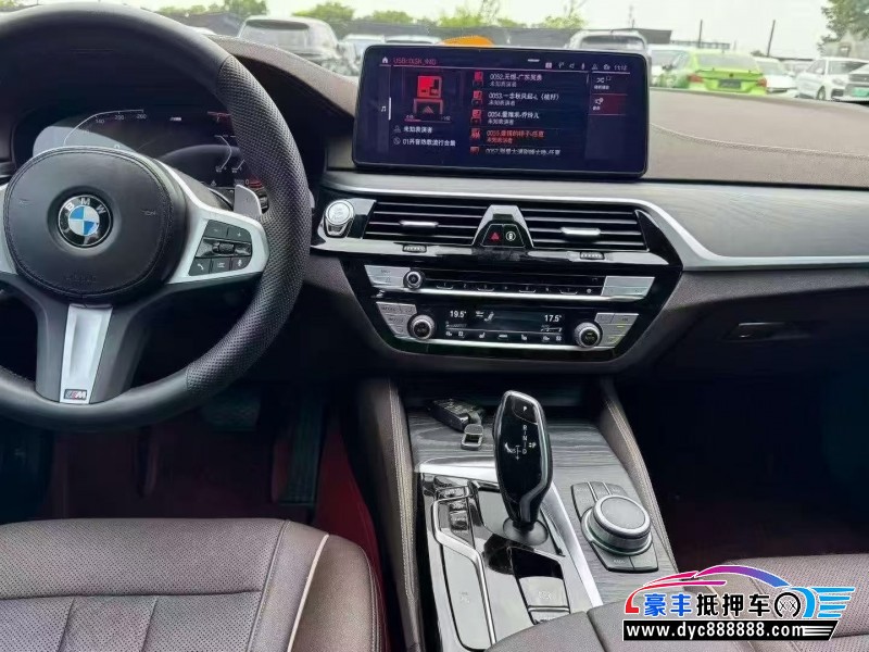 22年宝马5系轿车抵押车出售