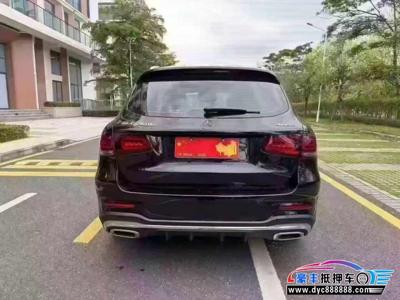 23年奔驰GLC轿车抵押车出售