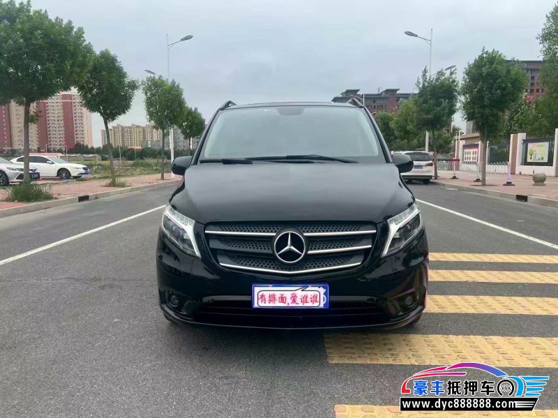 抵押车出售19年奔驰威霆轿车