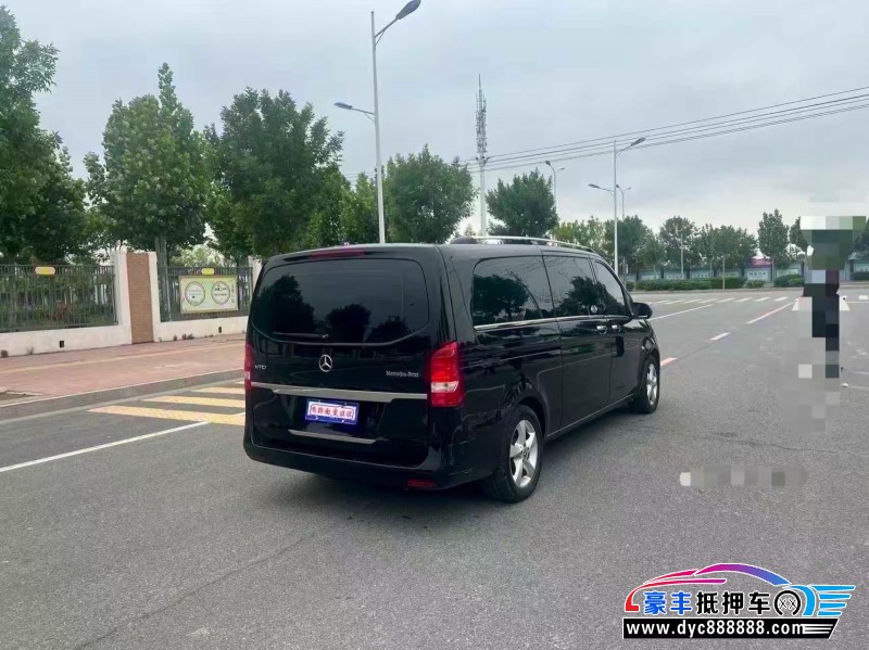 19年奔驰威霆轿车抵押车出售