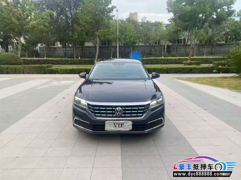 抵押车出售21年大众帕萨特轿车