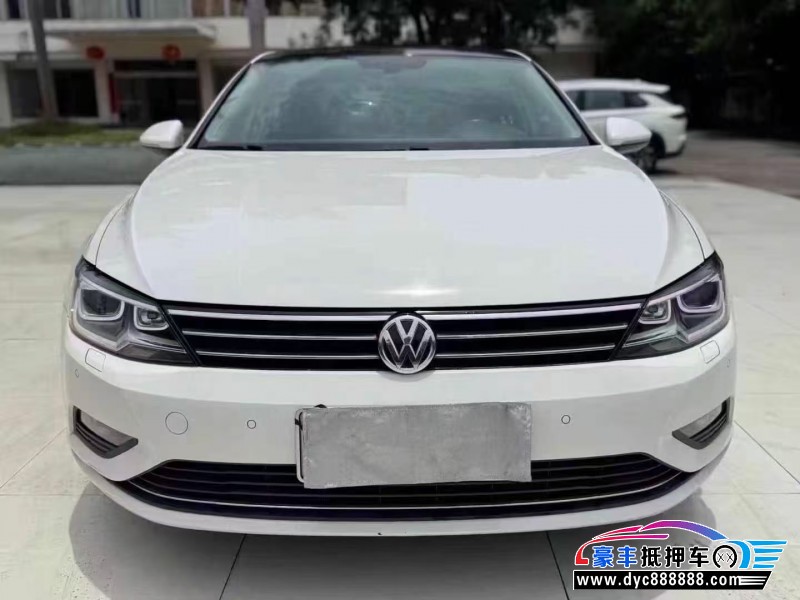 抵押车出售18年大众凌渡轿车