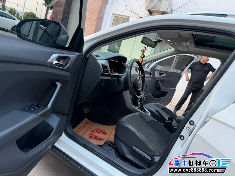 21年大众途凯轿车抵押车出售