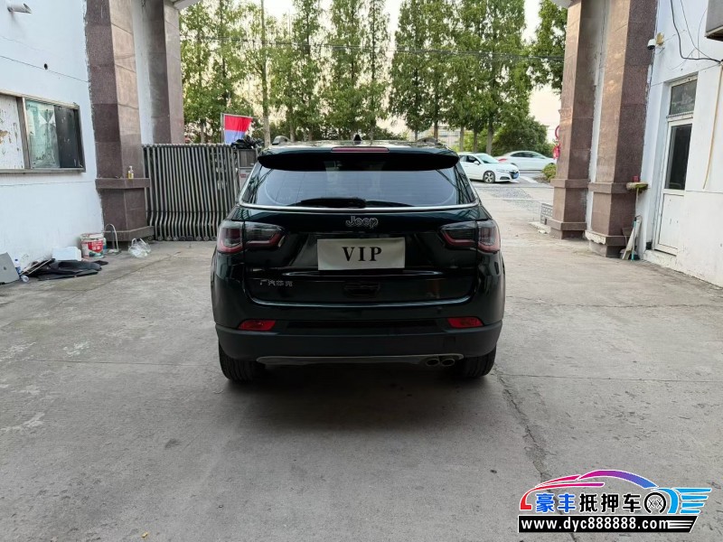20年Jeep指南者轿车抵押车出售
