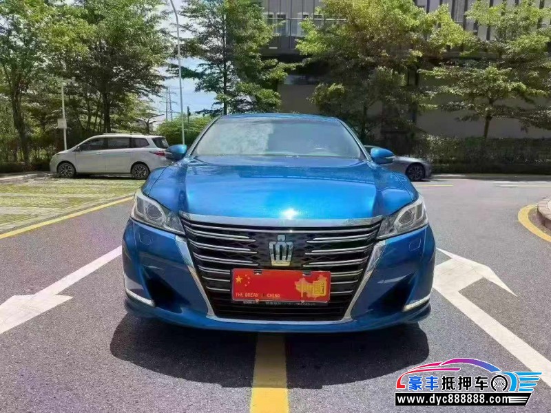抵押车出售17年丰田皇冠轿车