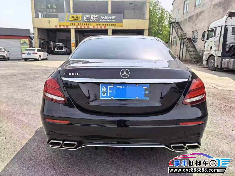 20年奔驰E轿车抵押车出售