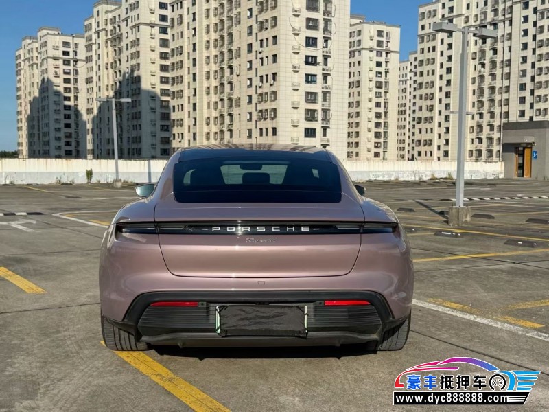 21年保时捷TaYcan轿车抵押车出售