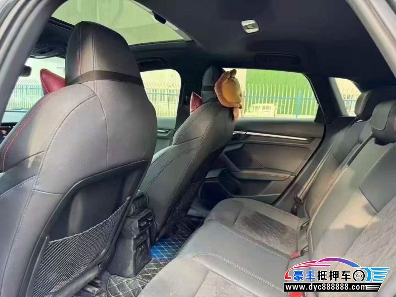 22年奥迪A3轿车抵押车出售