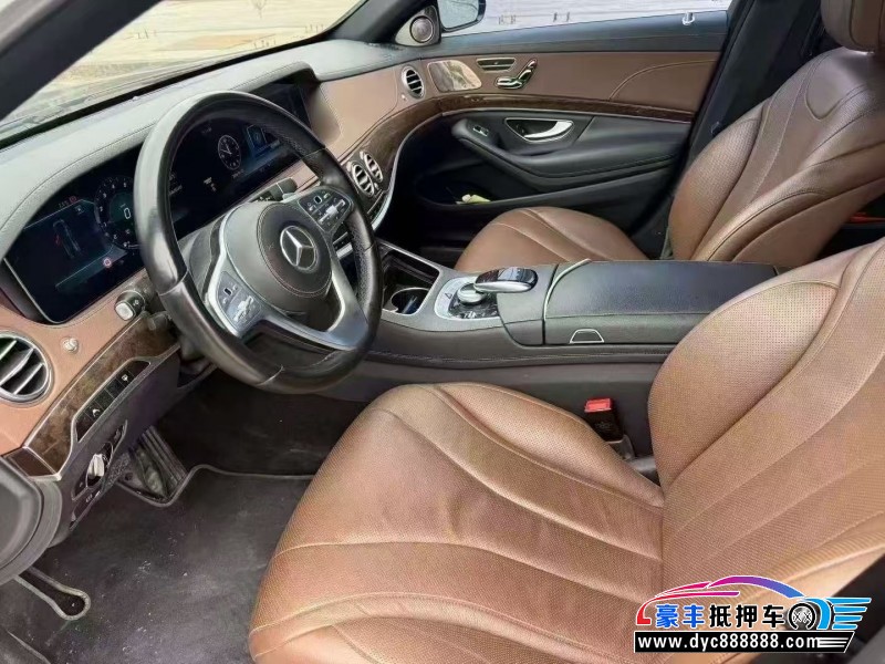 18年奔驰S轿车抵押车出售