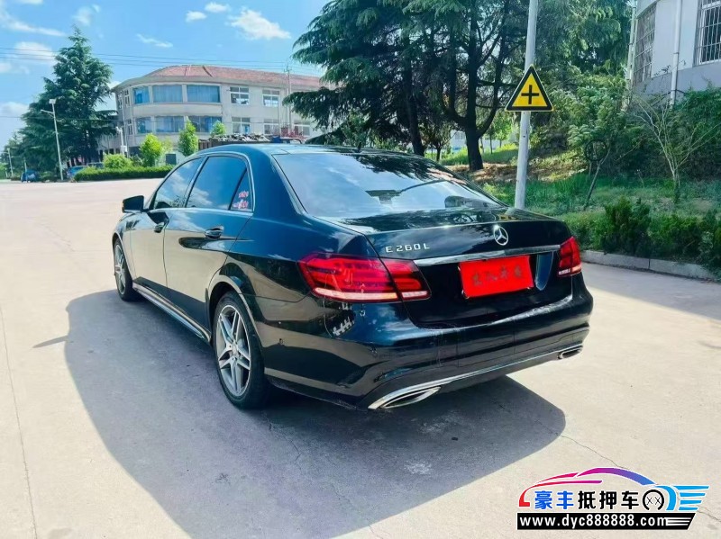 14年奔驰E轿车抵押车出售