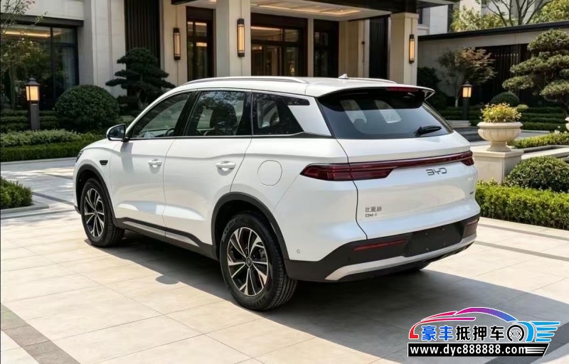 26年比亚迪宋轿车抵押车出售