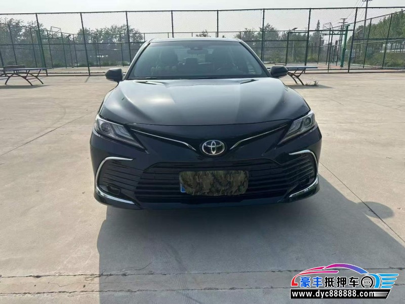 抵押车出售21年丰田凯美瑞轿车
