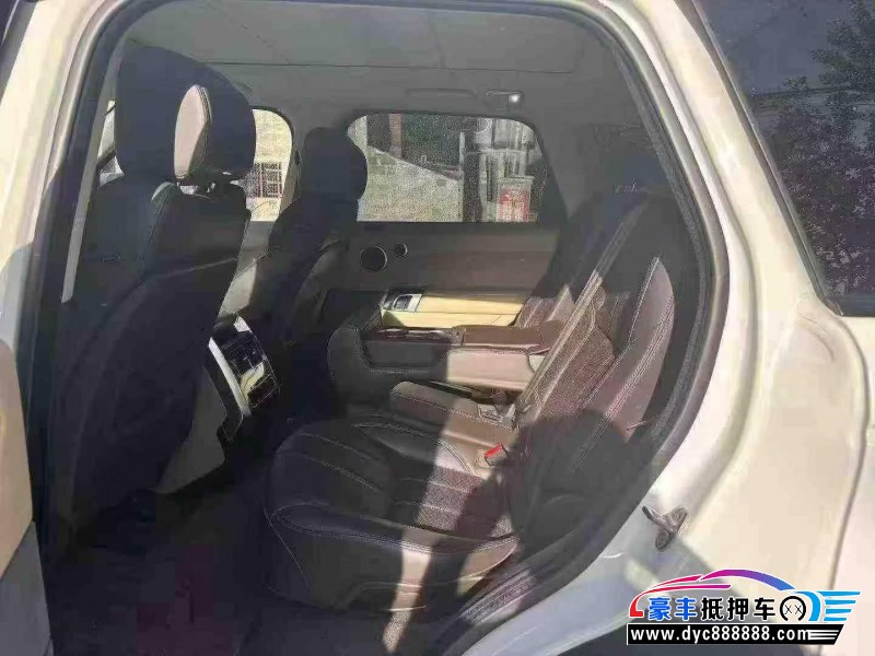 16年路虎揽胜运动轿车抵押车出售