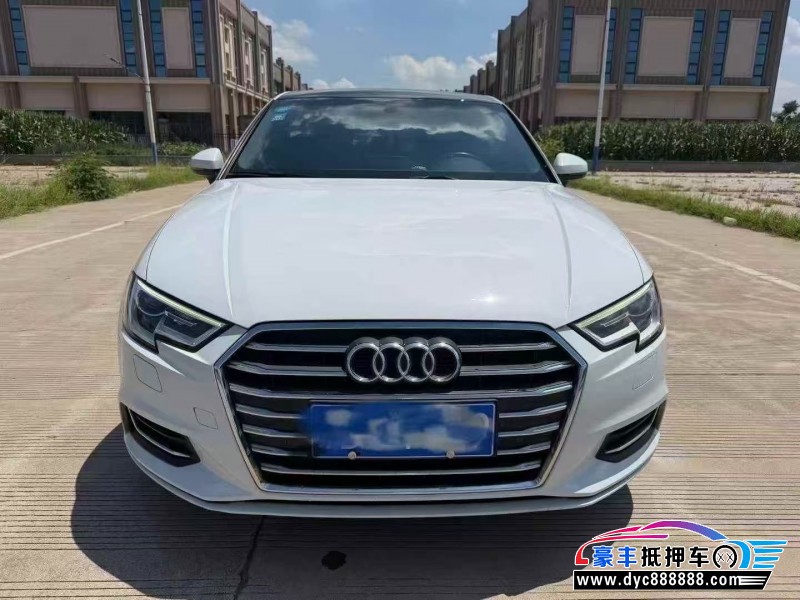 抵押车出售20年奥迪A3轿车