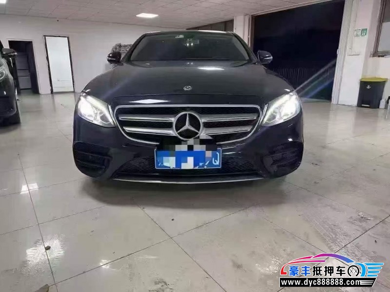 抵押车出售20年奔驰E轿车
