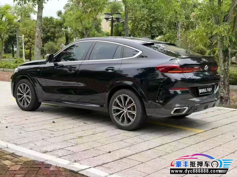 20年宝马X6轿车抵押车出售