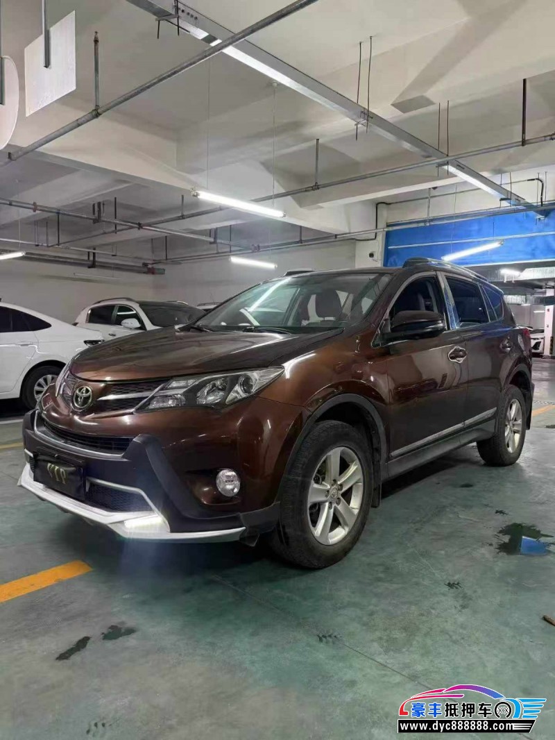 14年丰田RAV4轿车抵押车出售