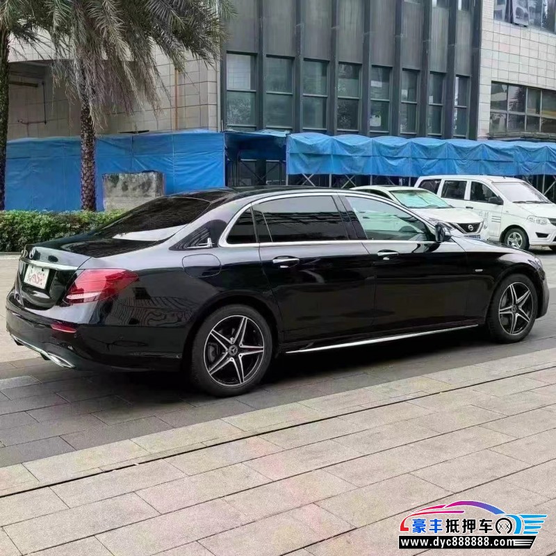 20年奔驰E轿车抵押车出售