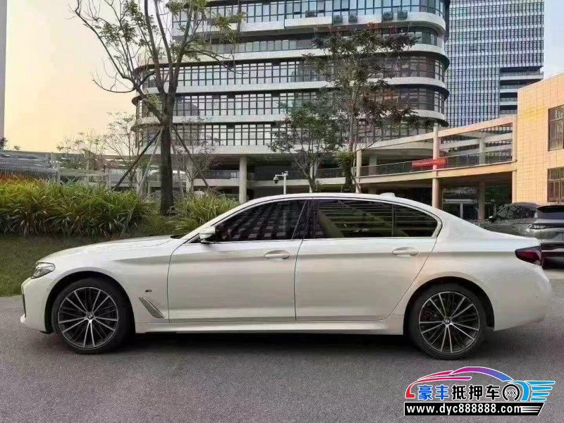 22年宝马5系轿车抵押车出售