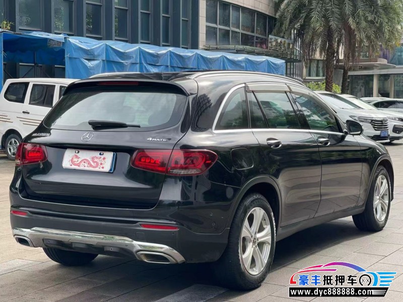 20年奔驰GLC轿车抵押车出售