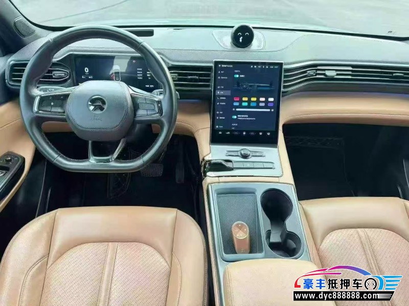 22年蔚来ES6轿车抵押车出售