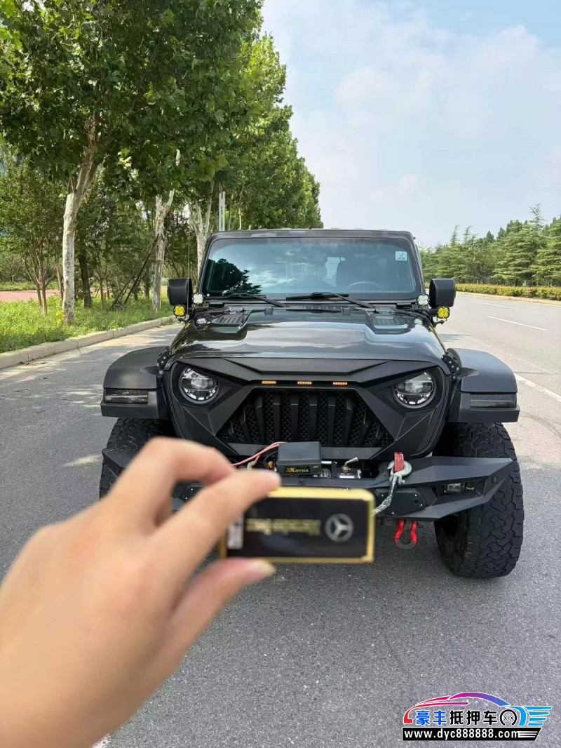 20年Jeep牧马人轿车抵押车出售