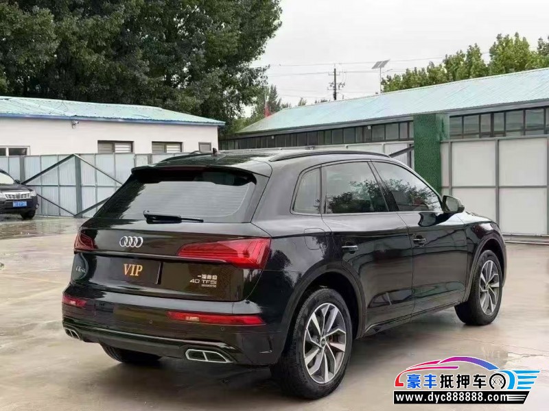 24年奥迪Q5轿车抵押车出售