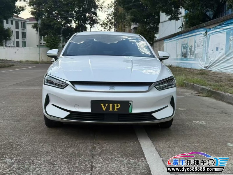 22年比亚迪秦轿车抵押车出售