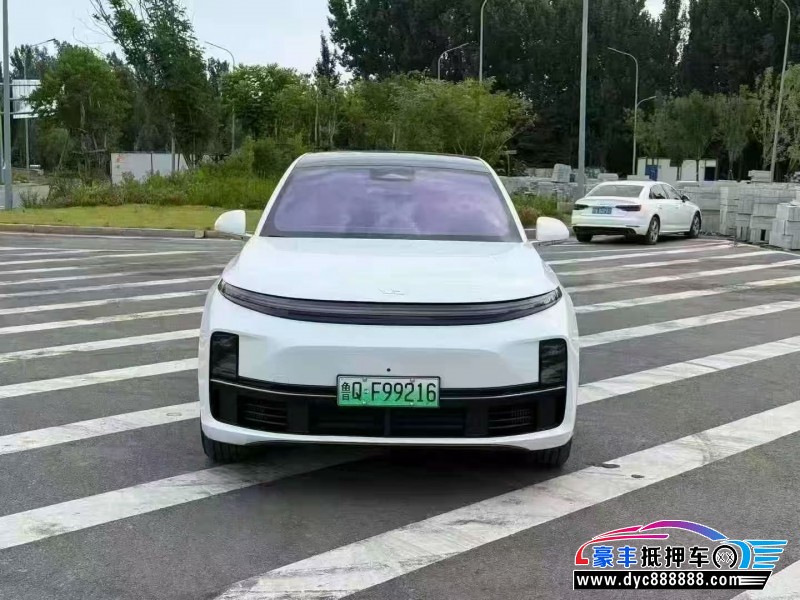 24年理想L7轿车抵押车出售