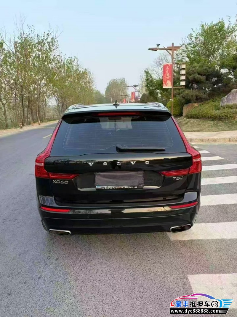 18年沃尔沃XC60轿车抵押车出售