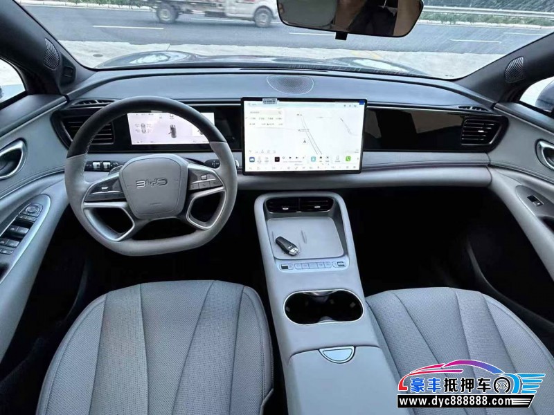 25年比亚迪海狮轿车抵押车出售