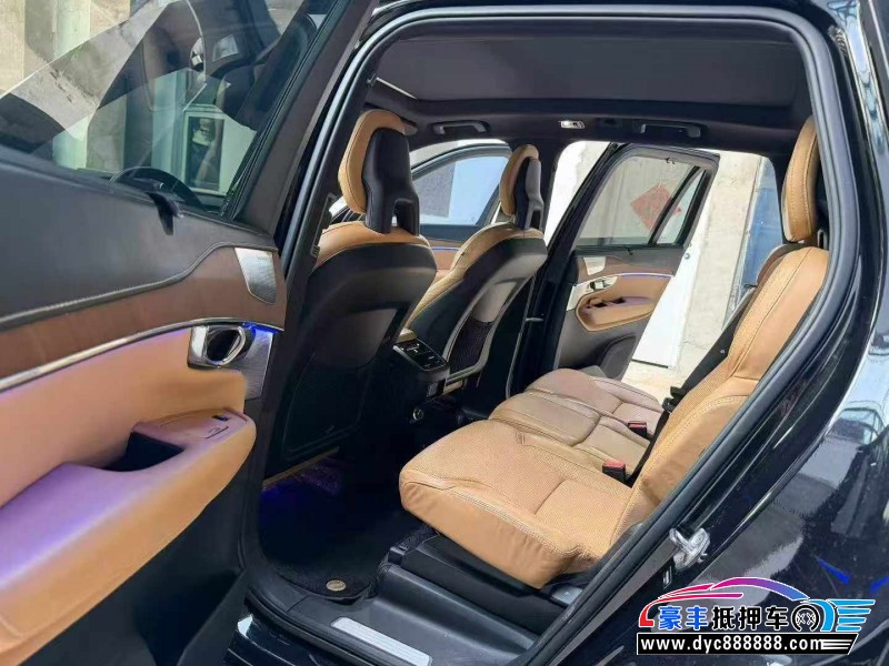 16年沃尔沃XC90轿车抵押车出售