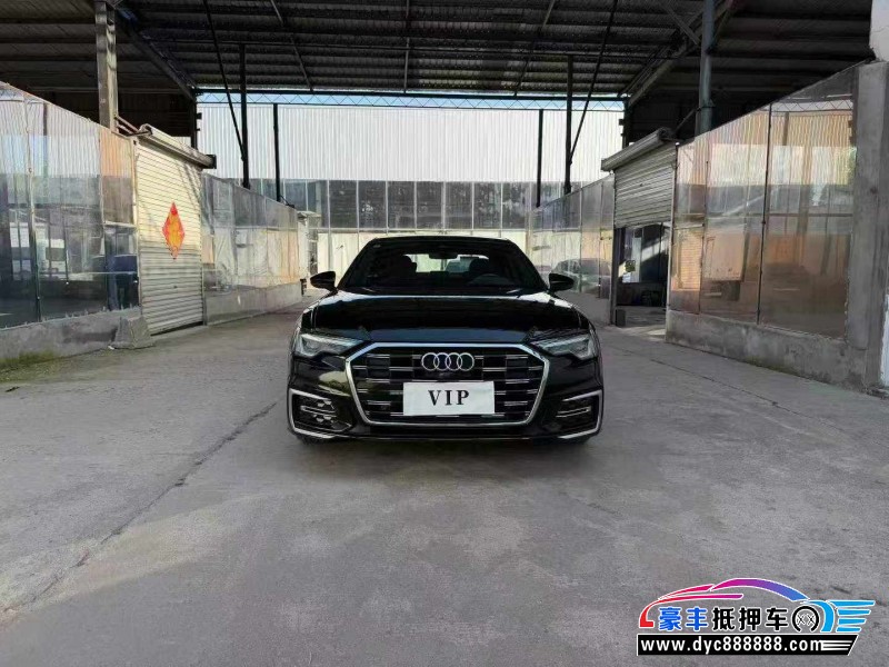 抵押车出售24年奥迪A6L轿车