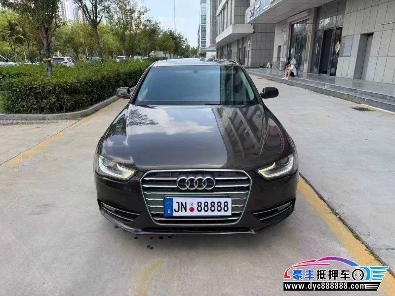 抵押车出售16年奥迪A4轿车