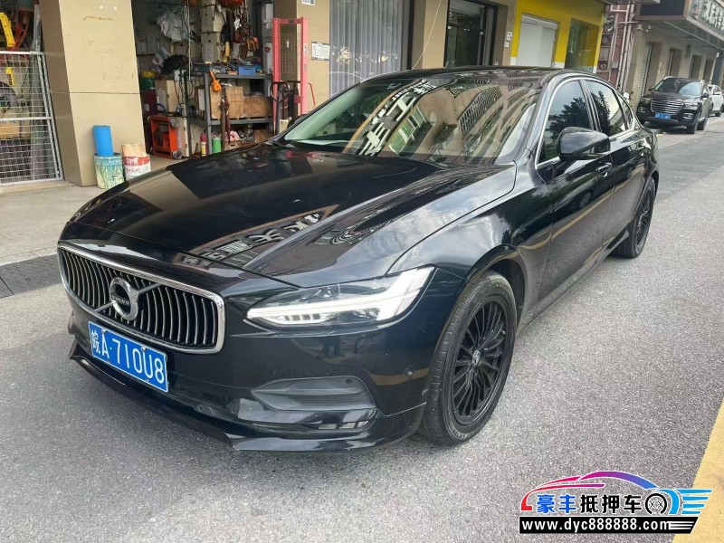 18年沃尔沃S90轿车抵押车出售