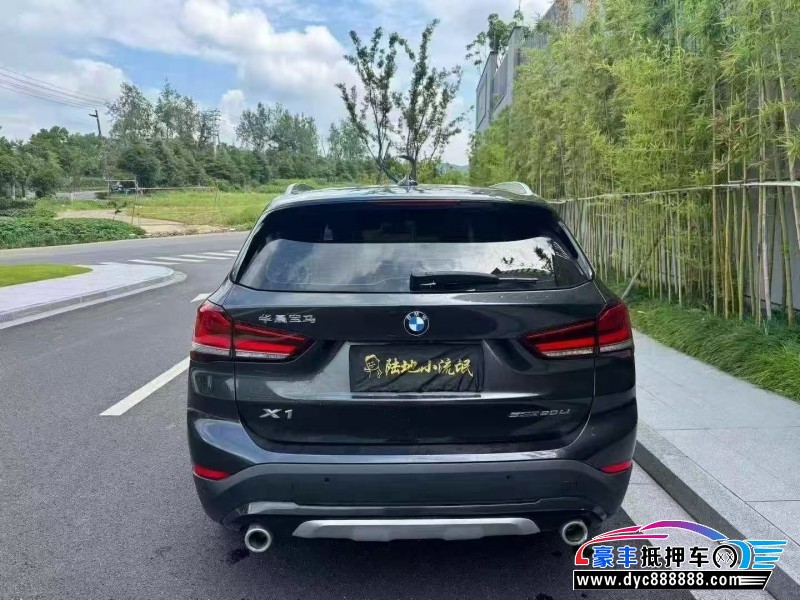 21年宝马X1轿车抵押车出售