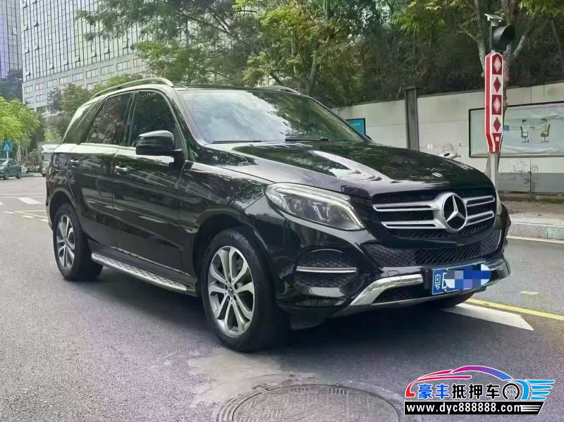 19年奔驰GLE轿车抵押车出售