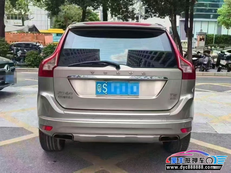 15年沃尔沃XC60轿车抵押车出售