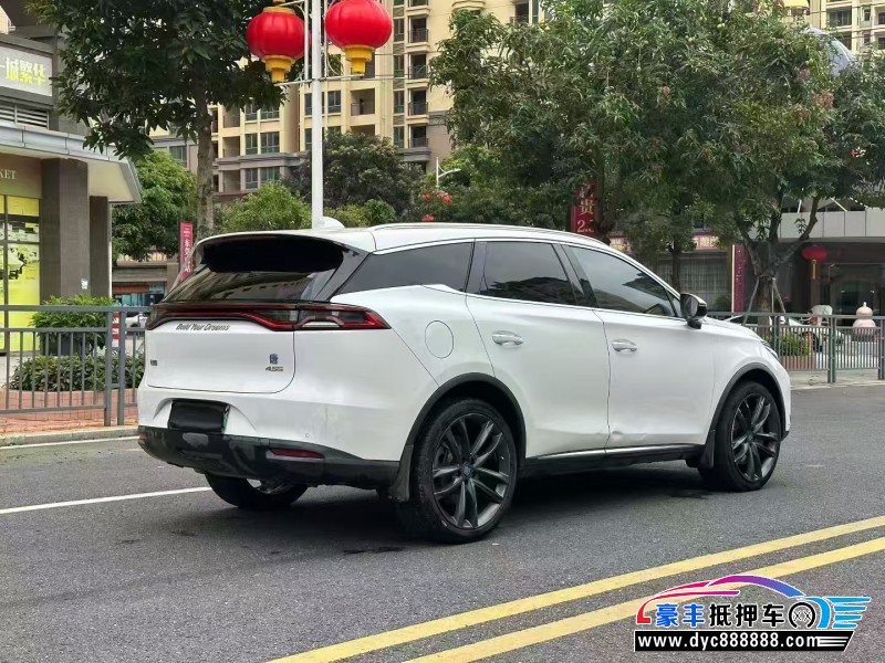 18年比亚迪唐轿车抵押车出售