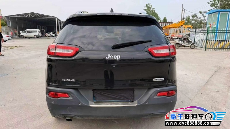 15年Jeep自由光SUV抵押车出售