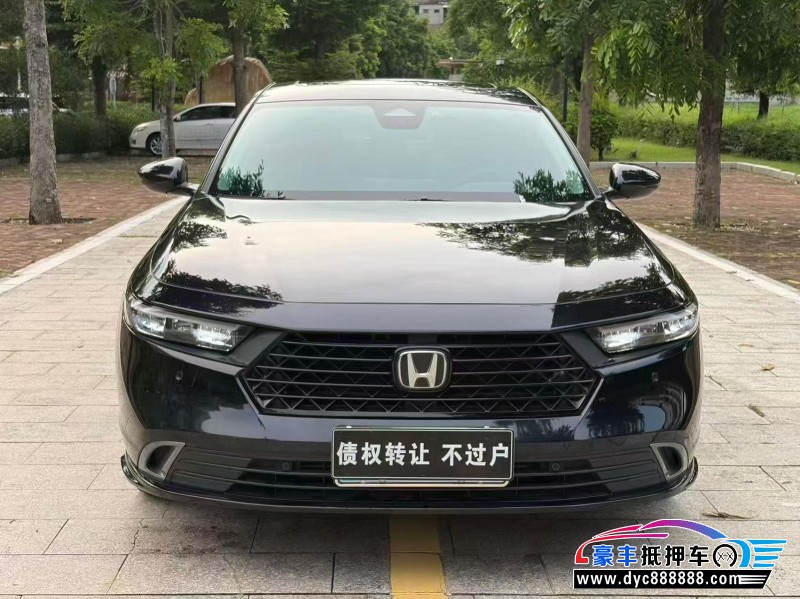 抵押车出售24年本田雅阁轿车