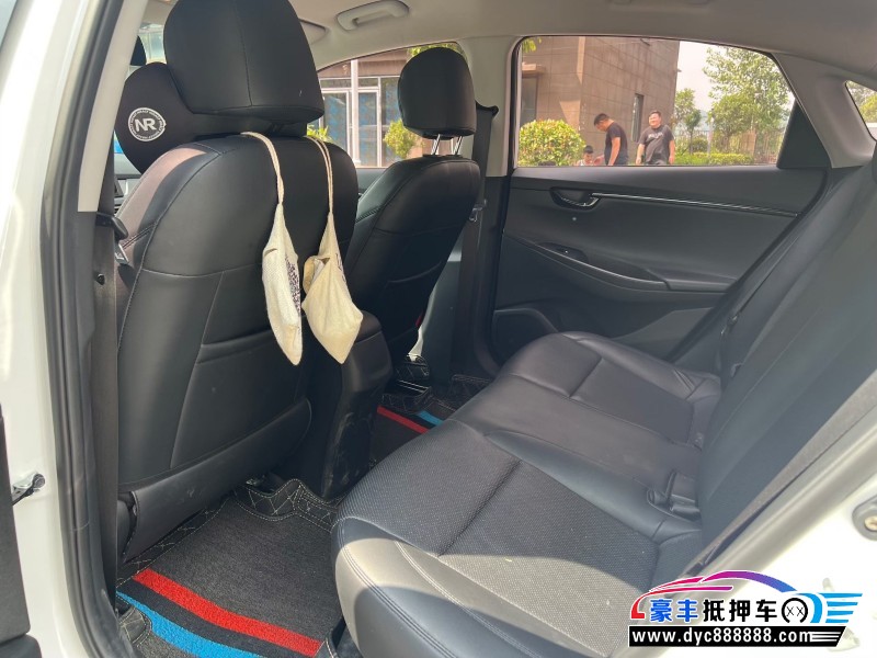 23年现代悦动轿车抵押车出售