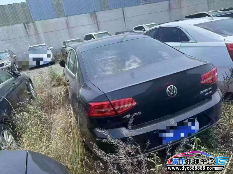 19年大众迈腾轿车抵押车出售