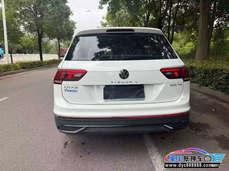 25年大众途观轿车抵押车出售