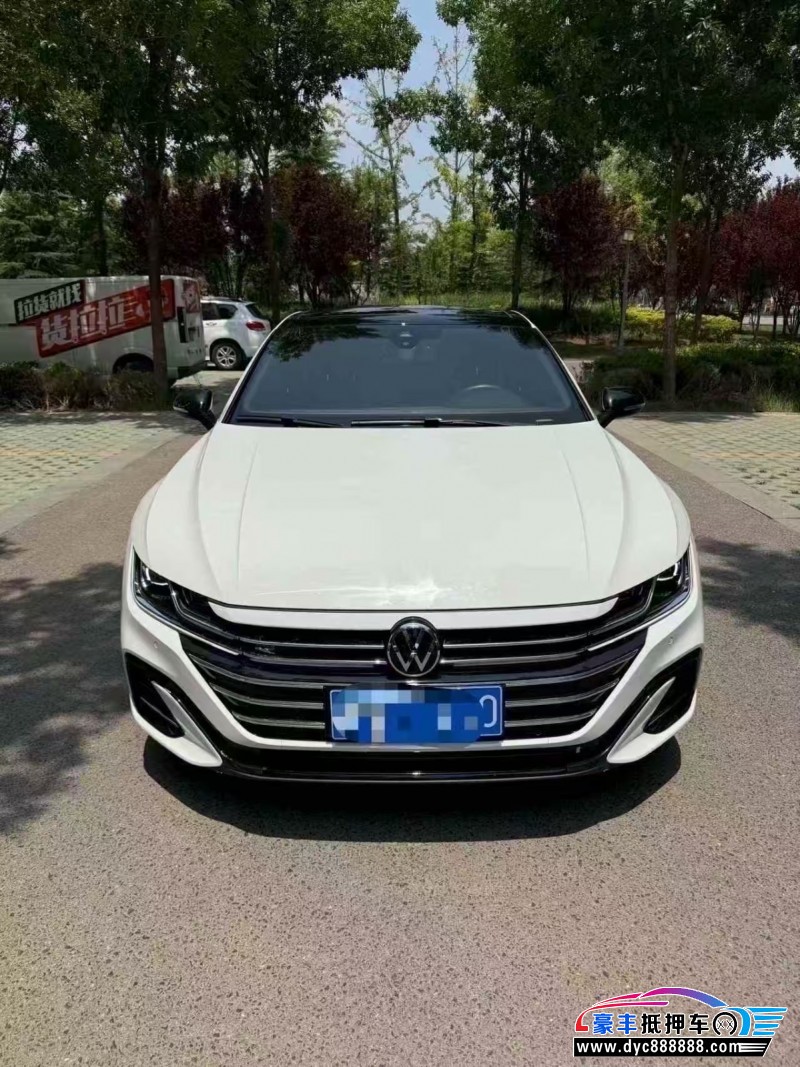 抵押车出售23年大众CC轿车