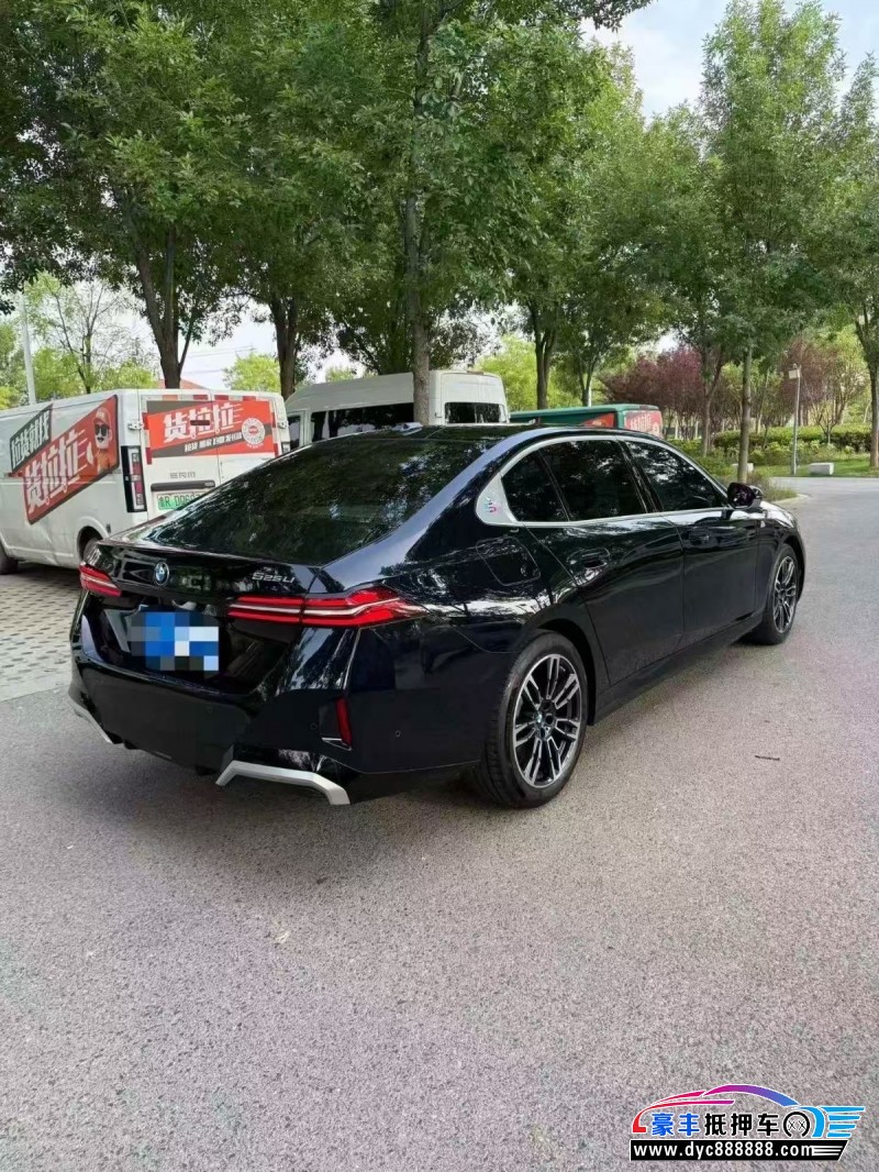 24年宝马5系轿车抵押车出售