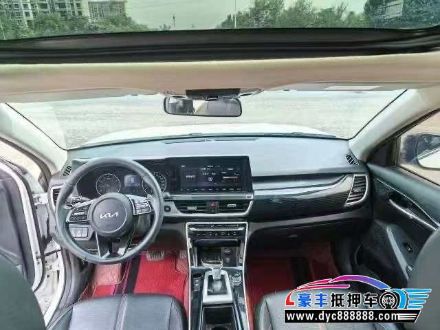 21年起亚KX3轿车抵押车出售